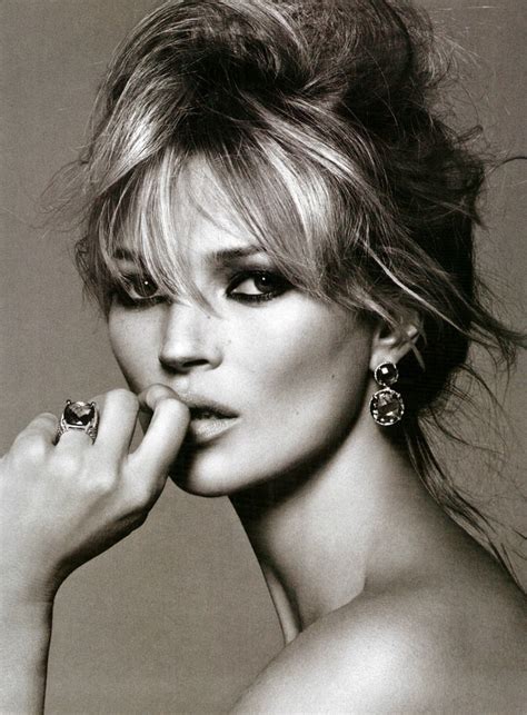 actress and supermodel kate|Memorable moments from supermodel Kate Moss’。